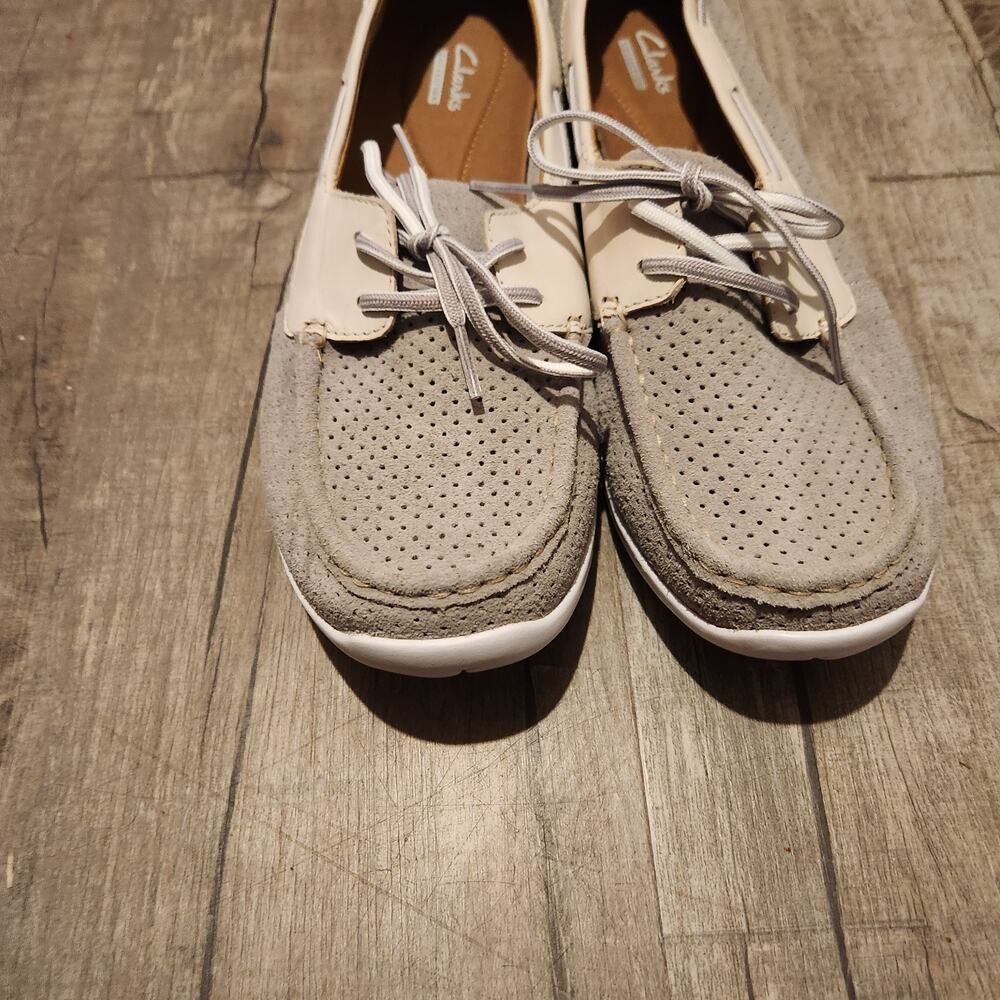 NEW. Clarks Womens Boat Shoes. Leather. Two Tone Grey . 11